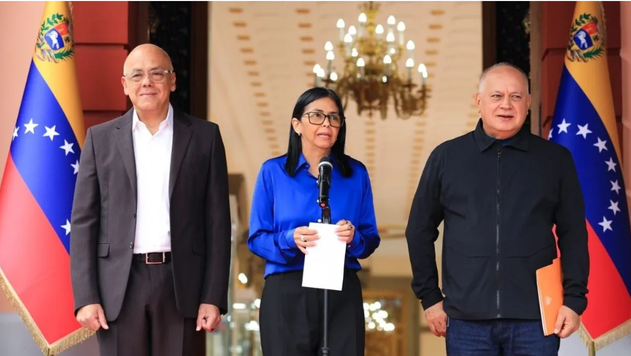 El poder bajo amenaza: cómo Venezuela negoció en 15 minutos su futuro político