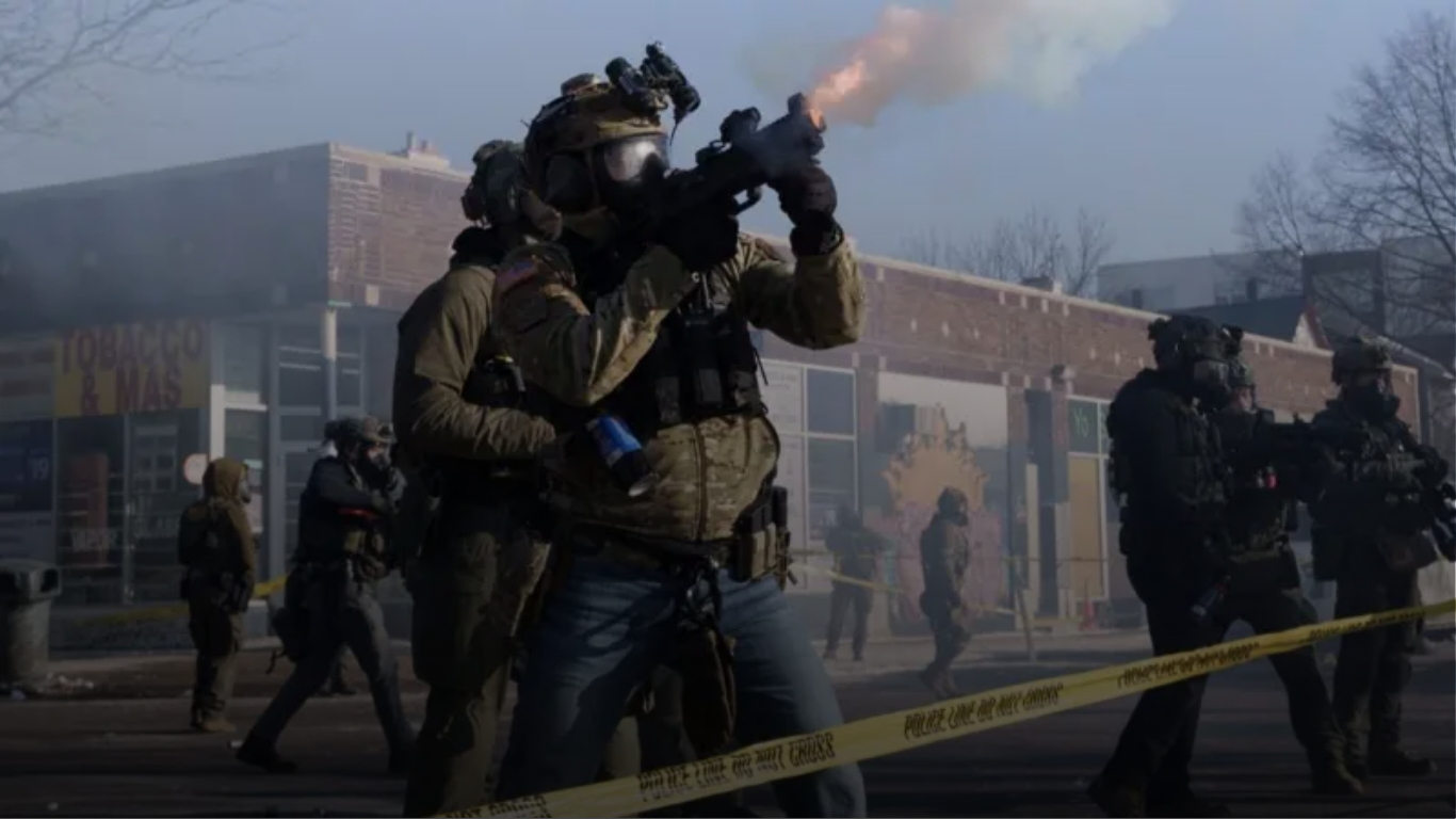 Muerte de enfermero por agentes migratorios desata crisis nacional y condena bipartidista en EE.UU.