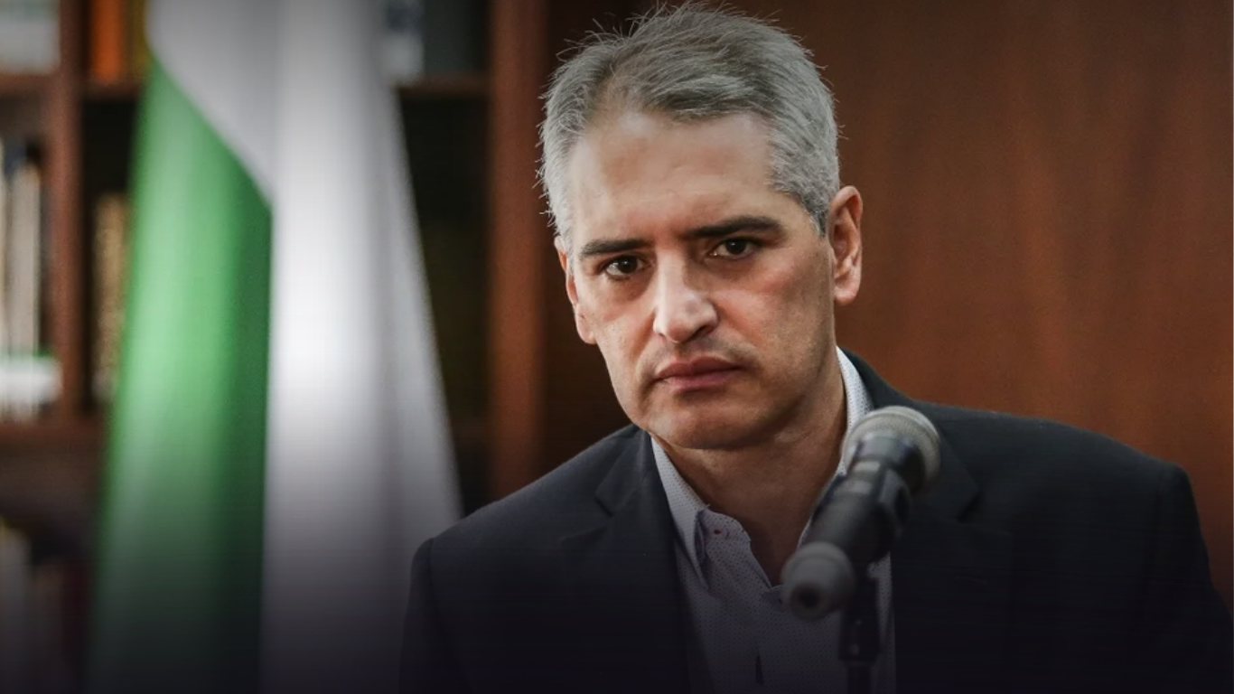 "Tan bravito con alcaldes, tan blandengue con bandidos", el gobernador de Antioquia le respondió a Petro
