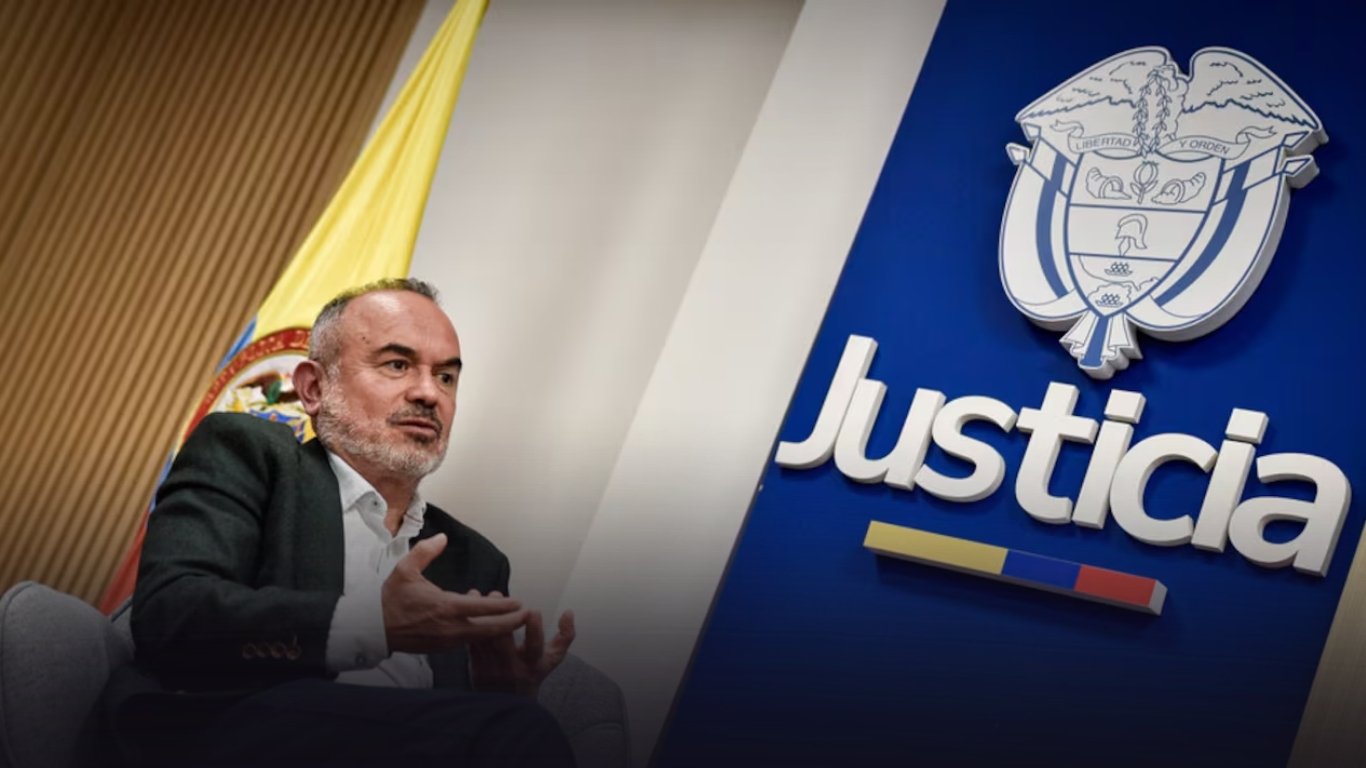 Petro echó a su ministro de Justicia por sus declaraciones sobre la Paz Total, la oposición lo llama "tirano" y "radical hasta el último minuto"
